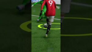 El Balón Flotante 😂(Traspasa Al Camarógrafo) #shorts #fifa #eafc24 #ea24 #fc24 #fifa24 #easportsfc24